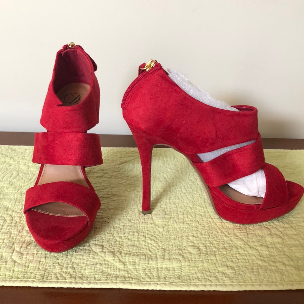 Women’s high heels